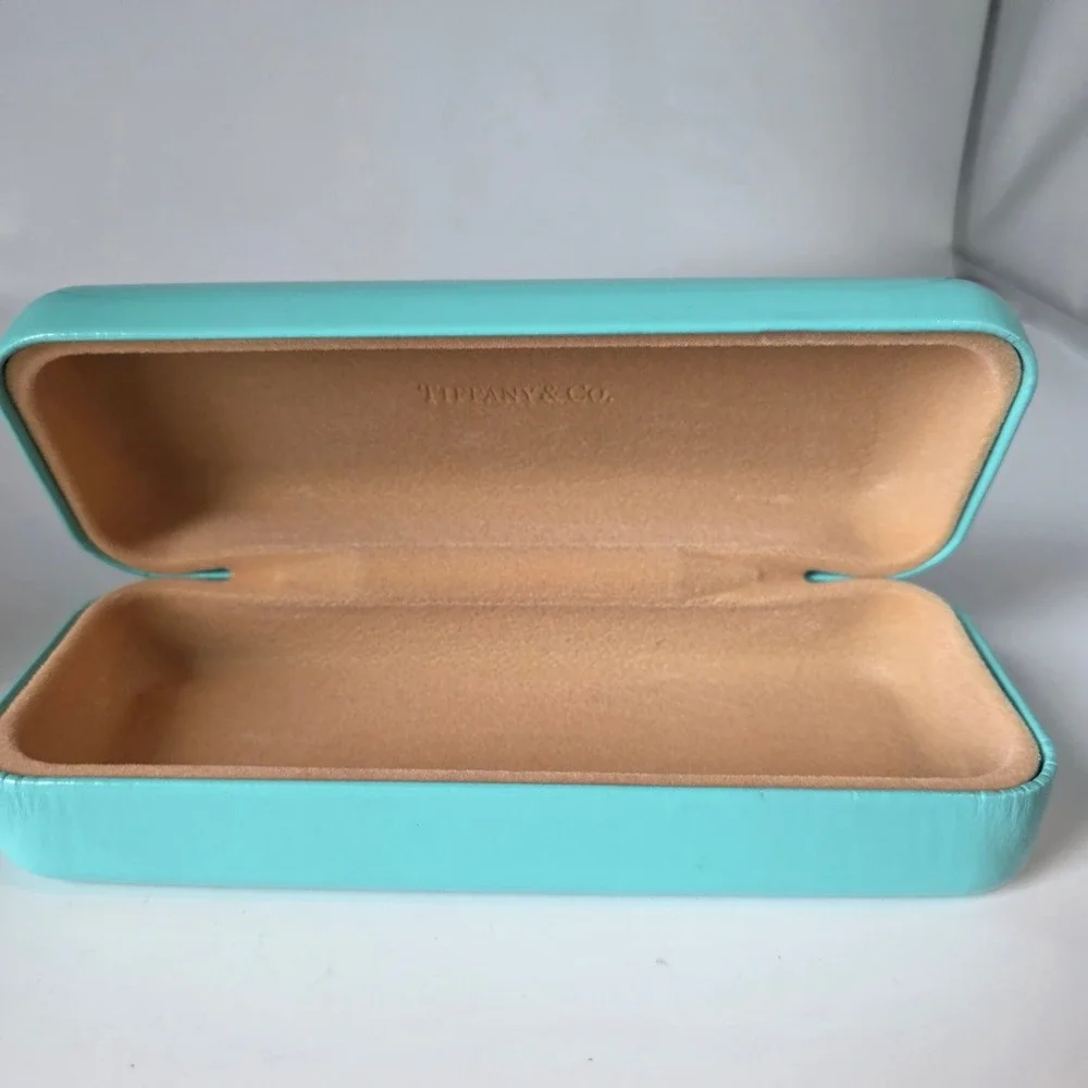 Tiffany & Co. Eyeglass Case Tiffany Blue Hard Shell Logo Clamshell Tan Interior
